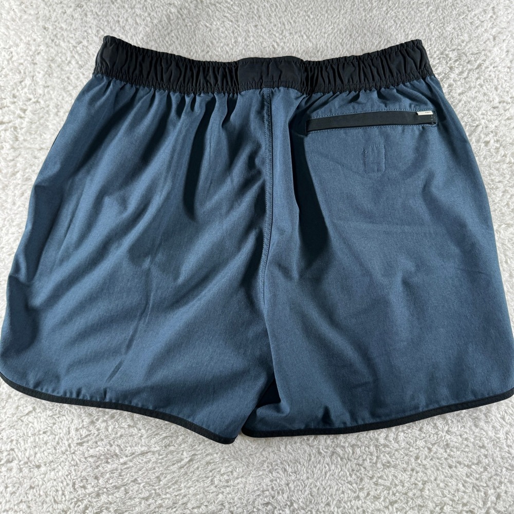 Vuori Banks Shorts Men's Size M US Solid Blue Athletic Unlined 5" Inseam - Picture 4 of 8